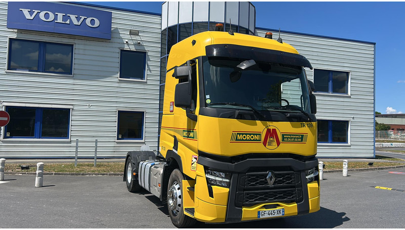 Renault T - Tegljač: slika Renault T - Tegljač Renault T - Tegljač: slika Renault T - Tegljač