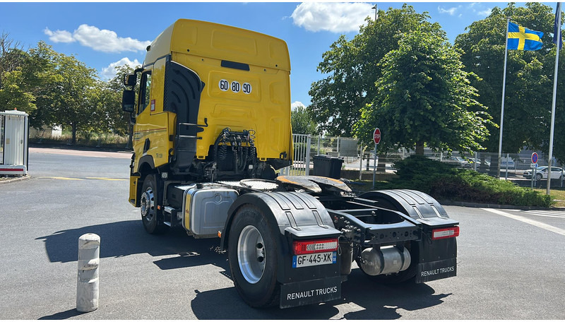 Renault T - Tegljač: slika Renault T - Tegljač Renault T - Tegljač: slika Renault T - Tegljač