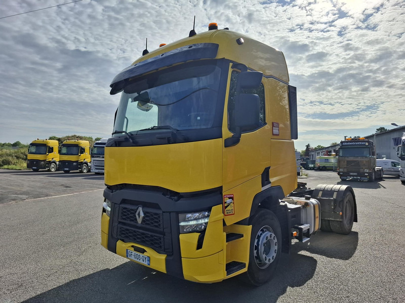 Renault T - Tegljač: slika Renault T - Tegljač Renault T - Tegljač: slika Renault T - Tegljač