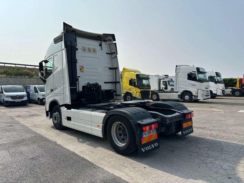 Volvo FH - Tegljač: slika Volvo FH - Tegljač Volvo FH - Tegljač: slika Volvo FH - Tegljač