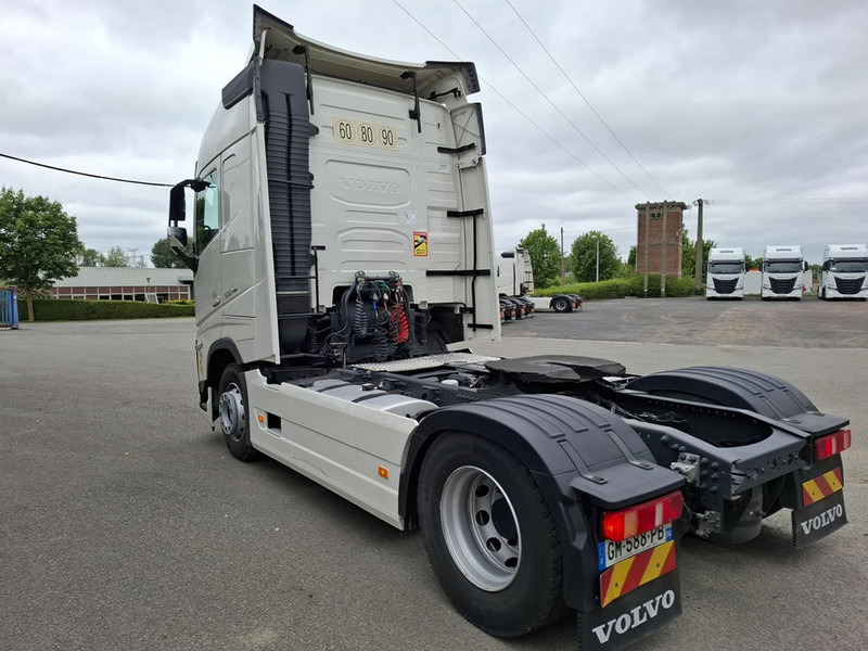 Volvo FH - Tegljač: slika Volvo FH - Tegljač Volvo FH - Tegljač: slika Volvo FH - Tegljač