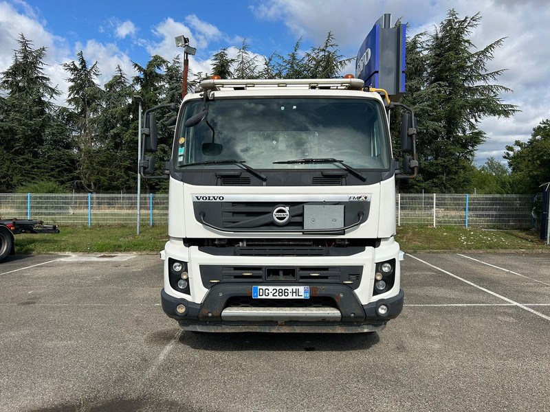 Volvo FMX - Kamion s kukastom dizalicom: slika Volvo FMX - Kamion s kukastom dizalicom Volvo FMX - Kamion s kukastom dizalicom: slika Volvo FMX - Kamion s kukastom dizalicom