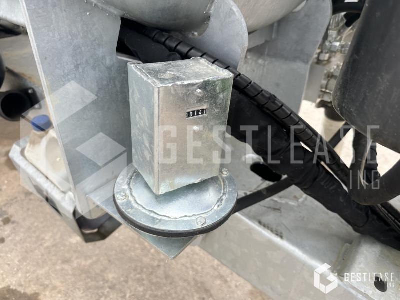 Cisterna za gnojnicu AGRIMAT CHE 4000LT: slika Cisterna za gnojnicu AGRIMAT CHE 4000LT Cisterna za gnojnicu AGRIMAT CHE 4000LT: slika Cisterna za gnojnicu AGRIMAT CHE 4000LT