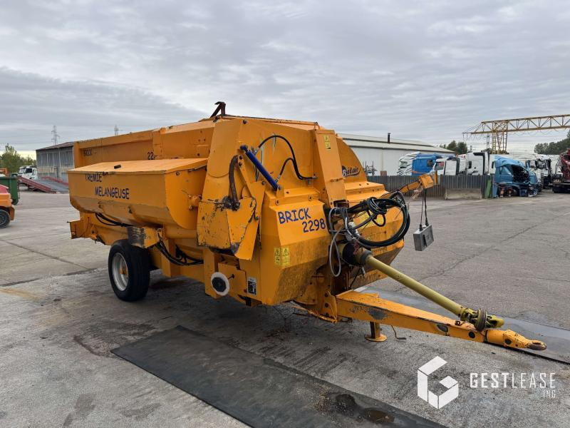 Belair Brick 2298 S - Vagon-miješalica za krmivo: slika Belair Brick 2298 S - Vagon-miješalica za krmivo Belair Brick 2298 S - Vagon-miješalica za krmivo: slika Belair Brick 2298 S - Vagon-miješalica za krmivo