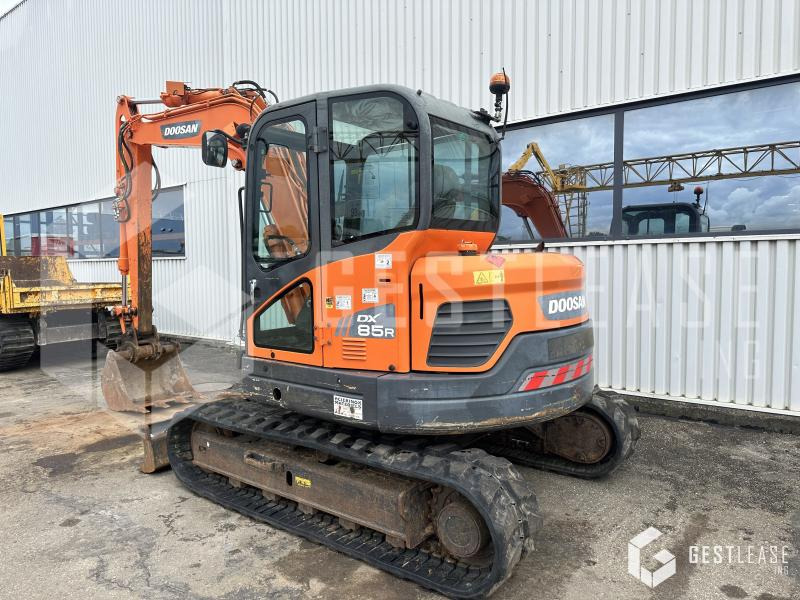 Doosan DX85R-3 - Mini bager: slika Doosan DX85R-3 - Mini bager Doosan DX85R-3 - Mini bager: slika Doosan DX85R-3 - Mini bager