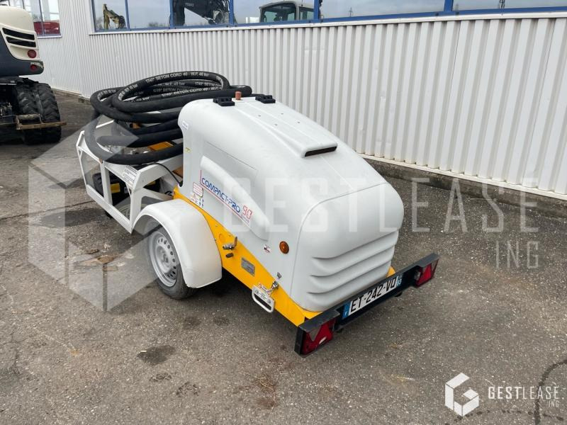 EUROMAIR COMPACT PRO 60 - Građevinska oprema: slika EUROMAIR COMPACT PRO 60 - Građevinska oprema EUROMAIR COMPACT PRO 60 - Građevinska oprema: slika EUROMAIR COMPACT PRO 60 - Građevinska oprema