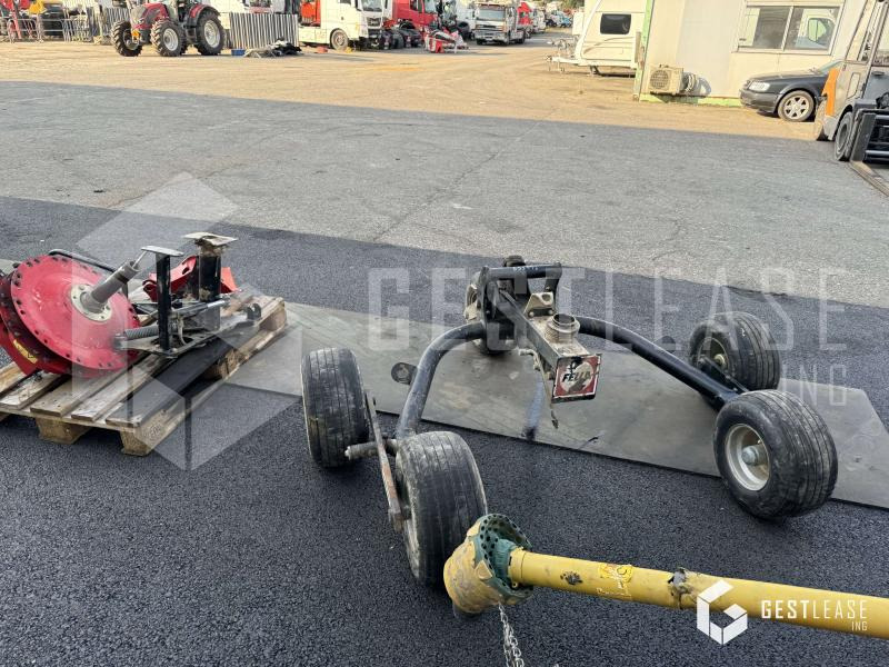 Prevrtač sijena/ Grabulje FELLA TS1502: slika Prevrtač sijena/ Grabulje FELLA TS1502