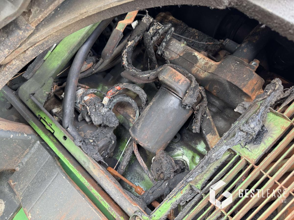 John Deere 6400 4RM - Traktor: slika John Deere 6400 4RM - Traktor John Deere 6400 4RM - Traktor: slika John Deere 6400 4RM - Traktor