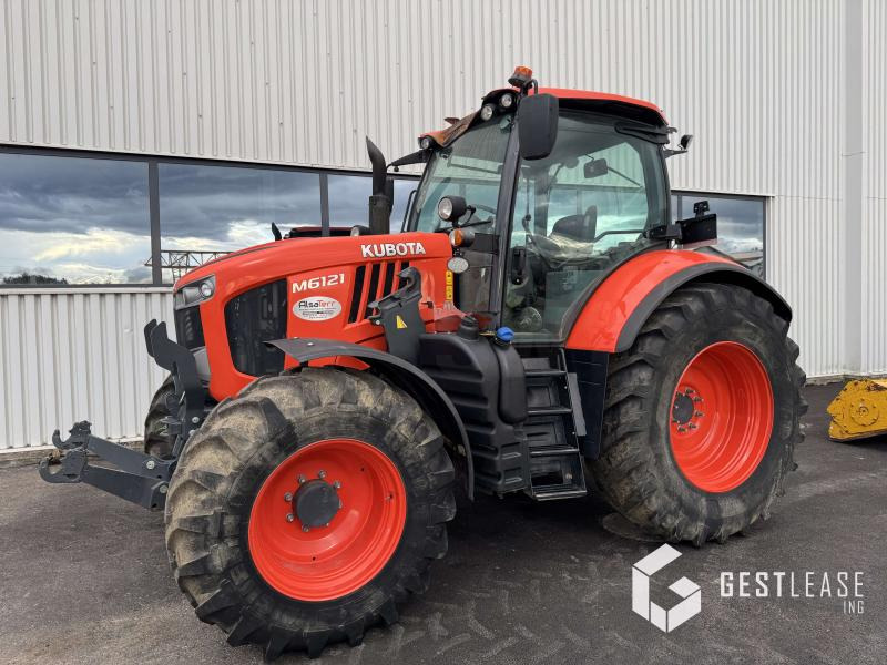 Kubota M6121 - Traktor: slika Kubota M6121 - Traktor Kubota M6121 - Traktor: slika Kubota M6121 - Traktor