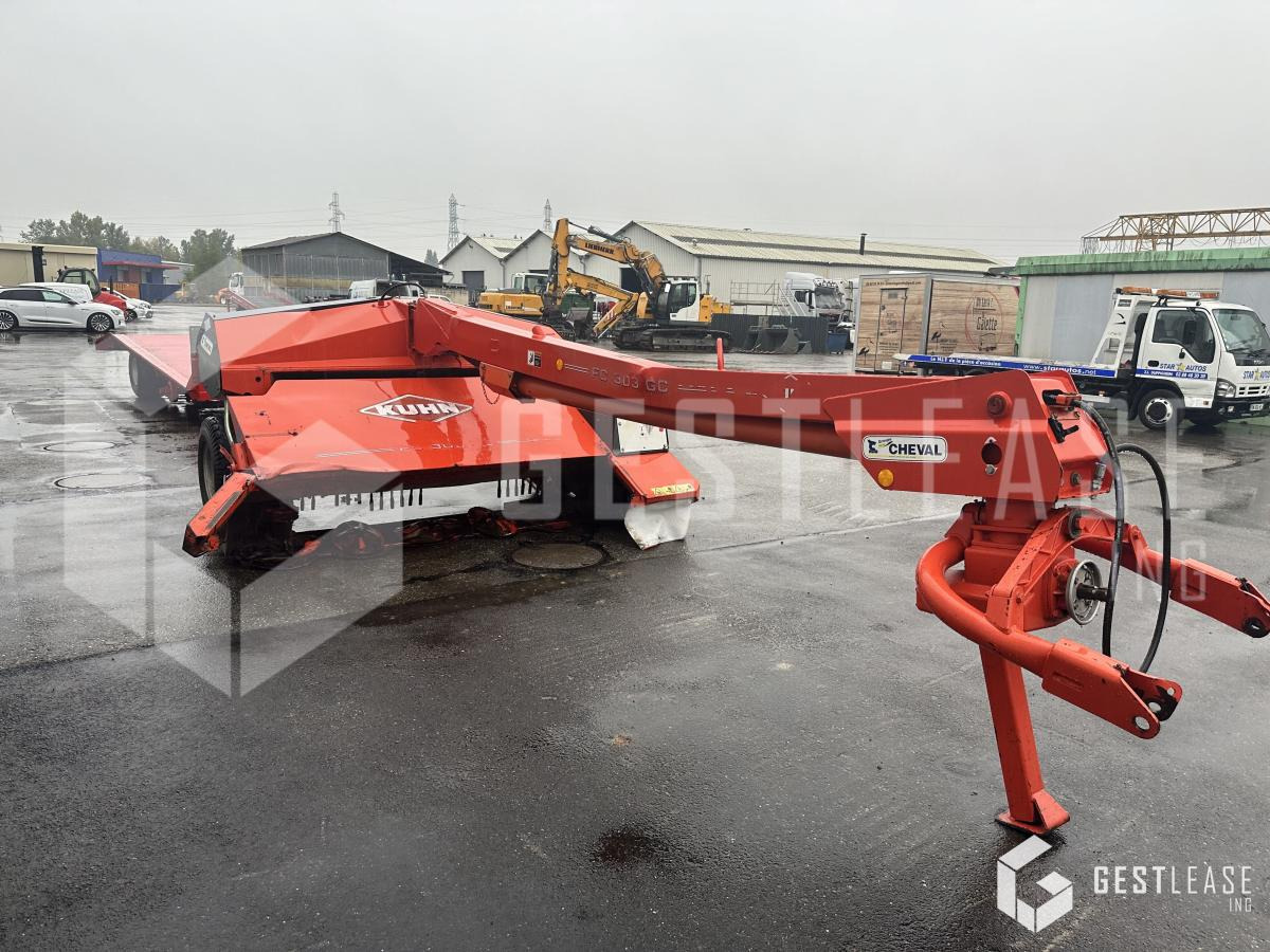 Kuhn FC 303 GC - Kosilica: slika Kuhn FC 303 GC - Kosilica Kuhn FC 303 GC - Kosilica: slika Kuhn FC 303 GC - Kosilica
