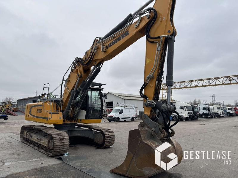 Liebherr R926 LC - Bager gusjeničar: slika Liebherr R926 LC - Bager gusjeničar Liebherr R926 LC - Bager gusjeničar: slika Liebherr R926 LC - Bager gusjeničar