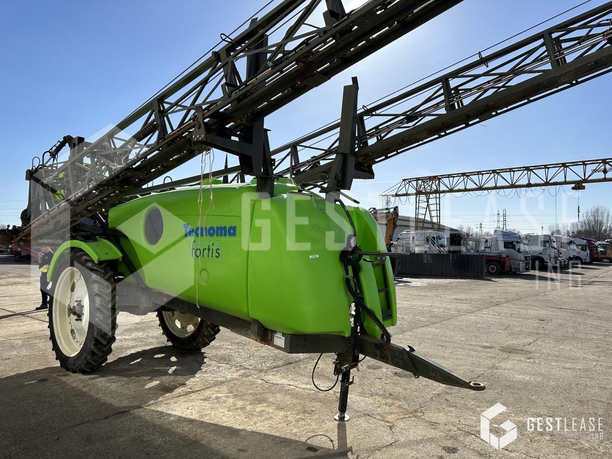 TECNOMA FORTIS 4200 - Vučena prskalica: slika TECNOMA FORTIS 4200 - Vučena prskalica TECNOMA FORTIS 4200 - Vučena prskalica: slika TECNOMA FORTIS 4200 - Vučena prskalica