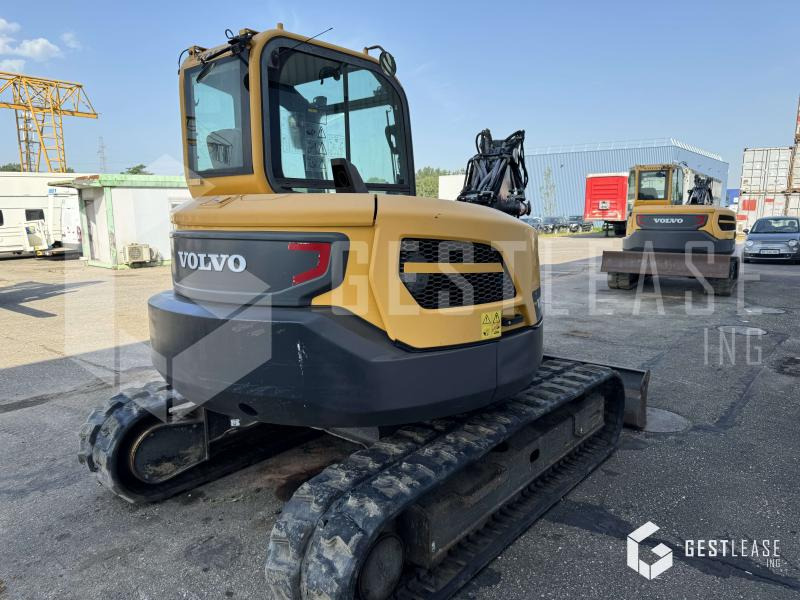 Volvo ECR88D - Bager gusjeničar: slika Volvo ECR88D - Bager gusjeničar Volvo ECR88D - Bager gusjeničar: slika Volvo ECR88D - Bager gusjeničar