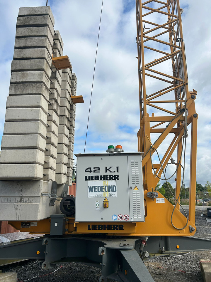LIEBHERR 42K.1 - Toranjska dizalica: slika LIEBHERR 42K.1 - Toranjska dizalica LIEBHERR 42K.1 - Toranjska dizalica: slika LIEBHERR 42K.1 - Toranjska dizalica