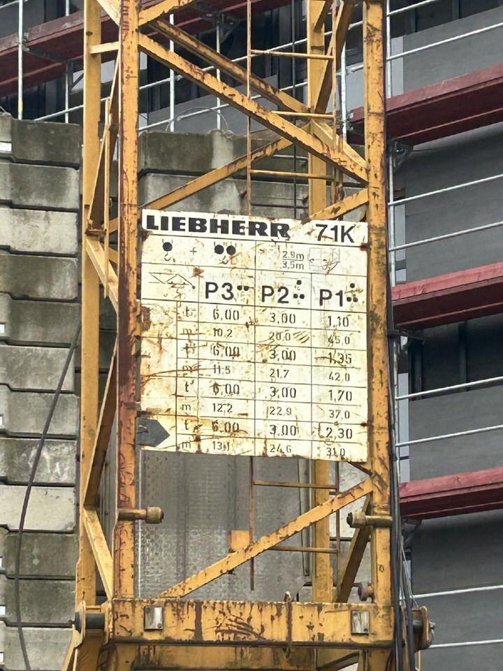 Liebherr 71k Baukran Turmdrehkran 71 K / Baujahr 2003 gebraucht - Toranjska dizalica: slika Liebherr 71k Baukran Turmdrehkran 71 K / Baujahr 2003 gebraucht - Toranjska dizalica Liebherr 71k Baukran Turmdrehkran 71 K / Baujahr 2003 gebraucht - Toranjska dizalica: slika Liebherr 71k Baukran Turmdrehkran 71 K / Baujahr 2003 gebraucht - Toranjska dizalica