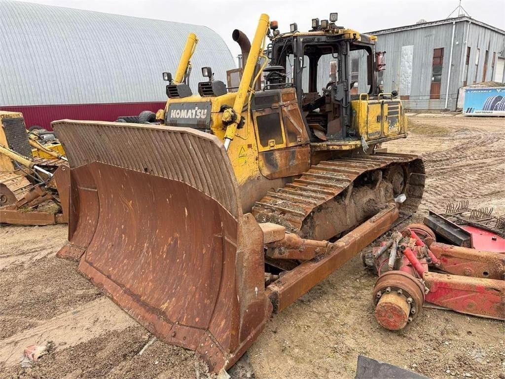 Komatsu D65WX-18 - Buldožer: slika Komatsu D65WX-18 - Buldožer Komatsu D65WX-18 - Buldožer: slika Komatsu D65WX-18 - Buldožer
