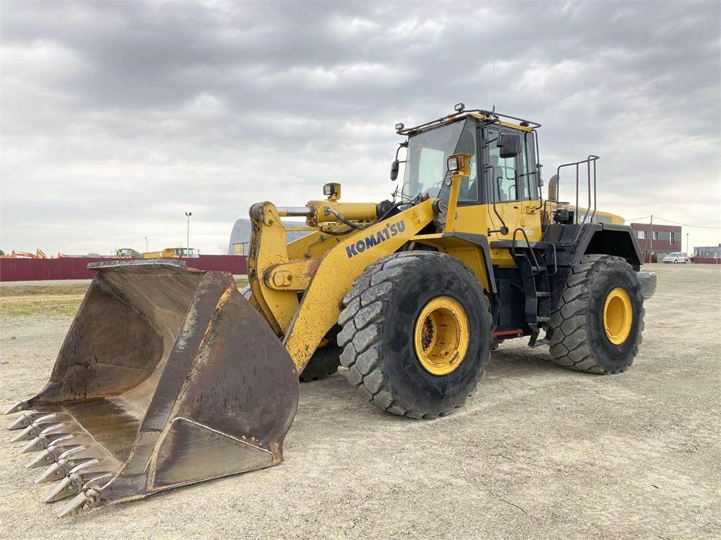 Komatsu WA 480-6 - Utovarivač na kotačima: slika Komatsu WA 480-6 - Utovarivač na kotačima Komatsu WA 480-6 - Utovarivač na kotačima: slika Komatsu WA 480-6 - Utovarivač na kotačima
