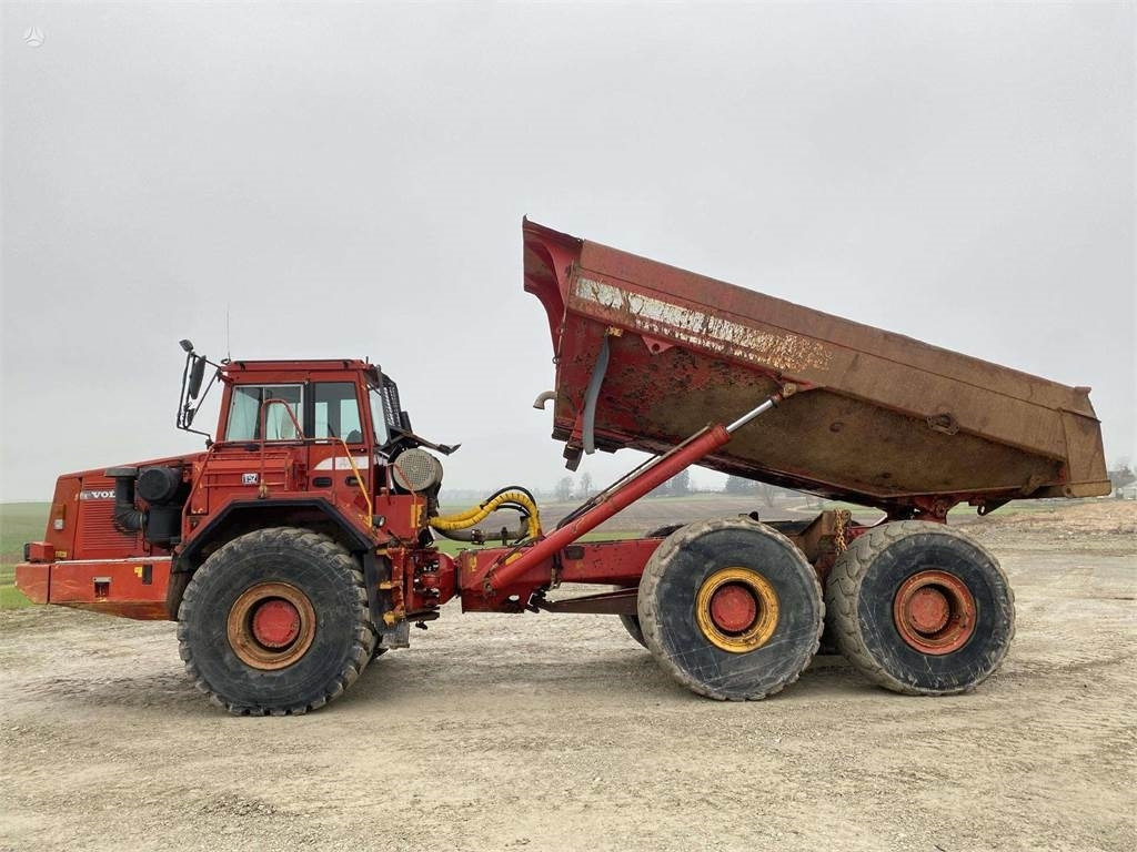 Volvo A40C , SCANDINAVIA - Zglobni istovarivač: slika Volvo A40C , SCANDINAVIA - Zglobni istovarivač Volvo A40C , SCANDINAVIA - Zglobni istovarivač: slika Volvo A40C , SCANDINAVIA - Zglobni istovarivač