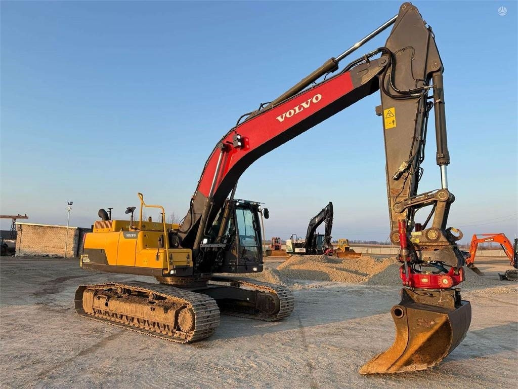 Volvo EC 250 DL 3D GPS + ROTOTILT - Bager gusjeničar: slika Volvo EC 250 DL 3D GPS + ROTOTILT - Bager gusjeničar Volvo EC 250 DL 3D GPS + ROTOTILT - Bager gusjeničar: slika Volvo EC 250 DL 3D GPS + ROTOTILT - Bager gusjeničar