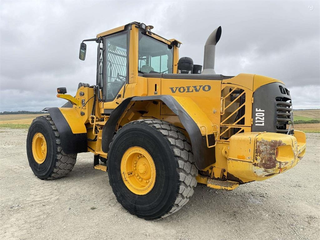 Volvo L 120 F , 4rd line , coupler - Utovarivač na kotačima: slika Volvo L 120 F , 4rd line , coupler - Utovarivač na kotačima Volvo L 120 F , 4rd line , coupler - Utovarivač na kotačima: slika Volvo L 120 F , 4rd line , coupler - Utovarivač na kotačima