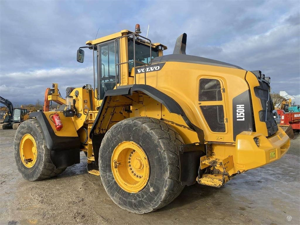 Volvo L150H , 3rd 4rd lines - Utovarivač na kotačima: slika Volvo L150H , 3rd 4rd lines - Utovarivač na kotačima Volvo L150H , 3rd 4rd lines - Utovarivač na kotačima: slika Volvo L150H , 3rd 4rd lines - Utovarivač na kotačima