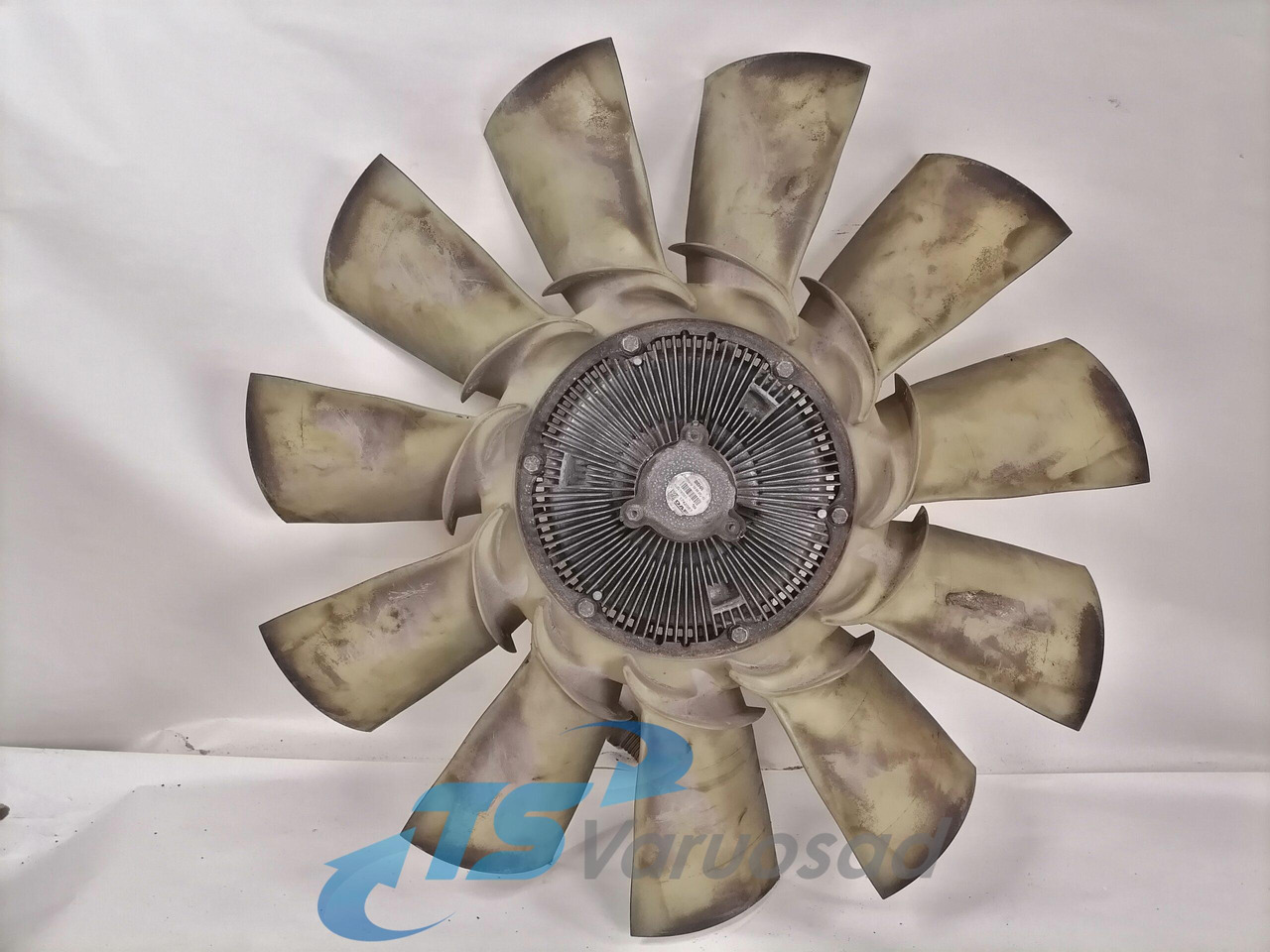 DAF Cooling fan 1644886 - Ventilator za Kamion: slika DAF Cooling fan 1644886 - Ventilator za Kamion DAF Cooling fan 1644886 - Ventilator za Kamion: slika DAF Cooling fan 1644886 - Ventilator za Kamion