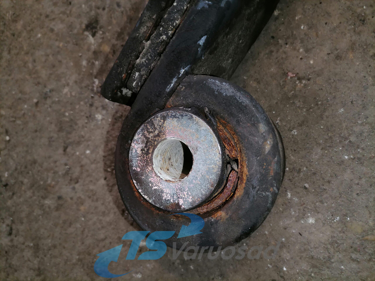 DAF Spring 1381683 - Čelični ovjes za Kamion: slika DAF Spring 1381683 - Čelični ovjes za Kamion DAF Spring 1381683 - Čelični ovjes za Kamion: slika DAF Spring 1381683 - Čelični ovjes za Kamion