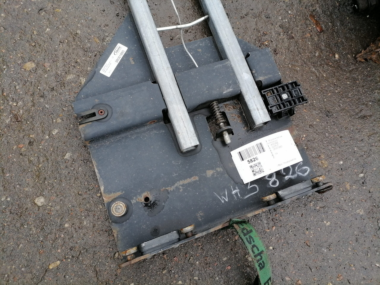 KRONE Haagise katuse mehhanism 38061880 - Univerzalni dio za Kamion: slika KRONE Haagise katuse mehhanism 38061880 - Univerzalni dio za Kamion KRONE Haagise katuse mehhanism 38061880 - Univerzalni dio za Kamion: slika KRONE Haagise katuse mehhanism 38061880 - Univerzalni dio za Kamion