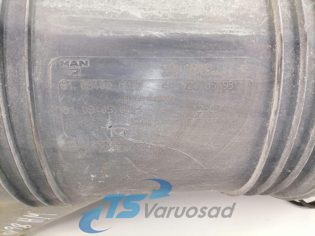 MAN Air filter housing 81084006032 - Sustav usisa za Kamion: slika MAN Air filter housing 81084006032 - Sustav usisa za Kamion MAN Air filter housing 81084006032 - Sustav usisa za Kamion: slika MAN Air filter housing 81084006032 - Sustav usisa za Kamion