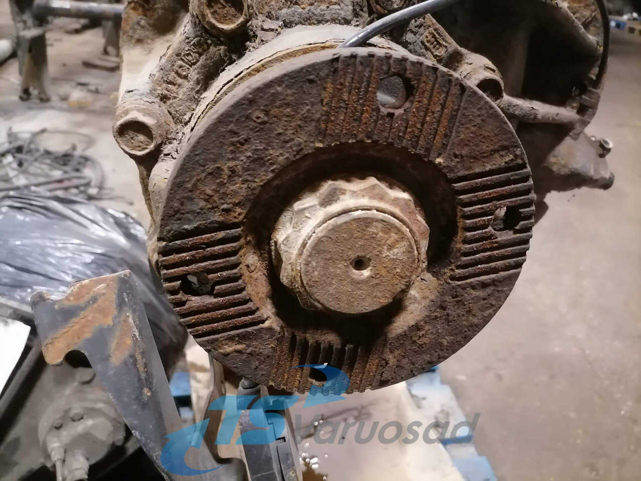 MAN Axel gear, 3,08 81353013108 - Reduktor pogona za Kamion: slika MAN Axel gear, 3,08 81353013108 - Reduktor pogona za Kamion MAN Axel gear, 3,08 81353013108 - Reduktor pogona za Kamion: slika MAN Axel gear, 3,08 81353013108 - Reduktor pogona za Kamion