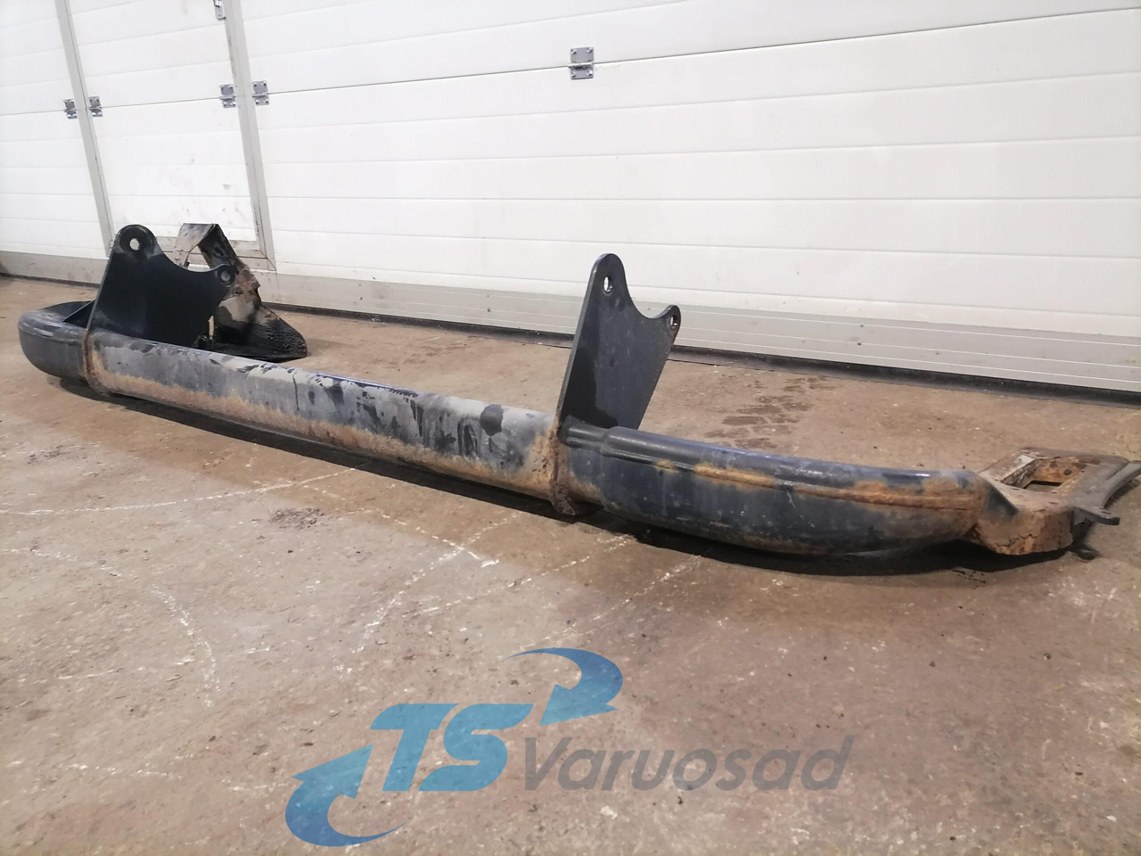 MAN Bumper 81418905171 - Branik za Kamion: slika MAN Bumper 81418905171 - Branik za Kamion MAN Bumper 81418905171 - Branik za Kamion: slika MAN Bumper 81418905171 - Branik za Kamion