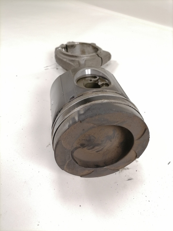 MAN Connecting rod + piston 51024006030 - Klip/ Prsten/ Čahura za Kamion: slika MAN Connecting rod + piston 51024006030 - Klip/ Prsten/ Čahura za Kamion MAN Connecting rod + piston 51024006030 - Klip/ Prsten/ Čahura za Kamion: slika MAN Connecting rod + piston 51024006030 - Klip/ Prsten/ Čahura za Kamion