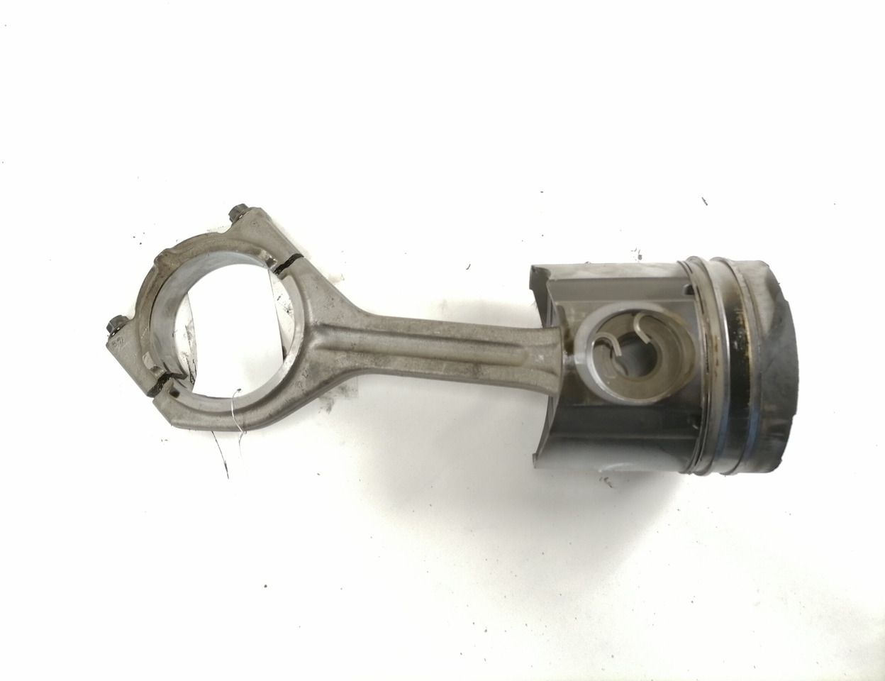 MAN Connecting rod + piston 51024006030 - Klip/ Prsten/ Čahura za Kamion: slika MAN Connecting rod + piston 51024006030 - Klip/ Prsten/ Čahura za Kamion MAN Connecting rod + piston 51024006030 - Klip/ Prsten/ Čahura za Kamion: slika MAN Connecting rod + piston 51024006030 - Klip/ Prsten/ Čahura za Kamion