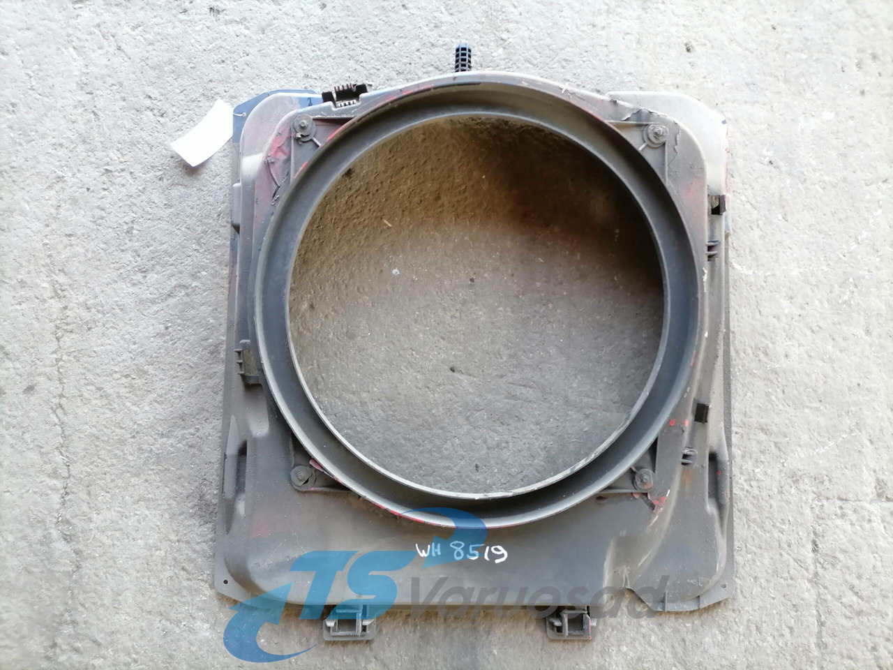 MAN Fan shroud 81066200145 - Hladnjak za Kamion: slika MAN Fan shroud 81066200145 - Hladnjak za Kamion MAN Fan shroud 81066200145 - Hladnjak za Kamion: slika MAN Fan shroud 81066200145 - Hladnjak za Kamion