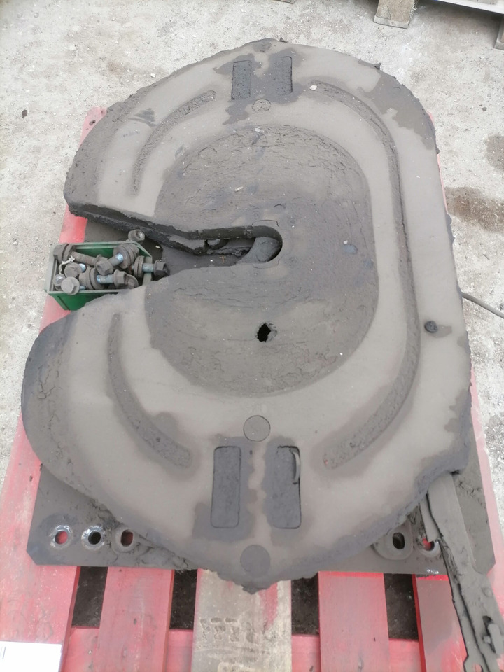 MAN Fifht wheel 81427106217 - Sedlo za Kamion: slika MAN Fifht wheel 81427106217 - Sedlo za Kamion MAN Fifht wheel 81427106217 - Sedlo za Kamion: slika MAN Fifht wheel 81427106217 - Sedlo za Kamion