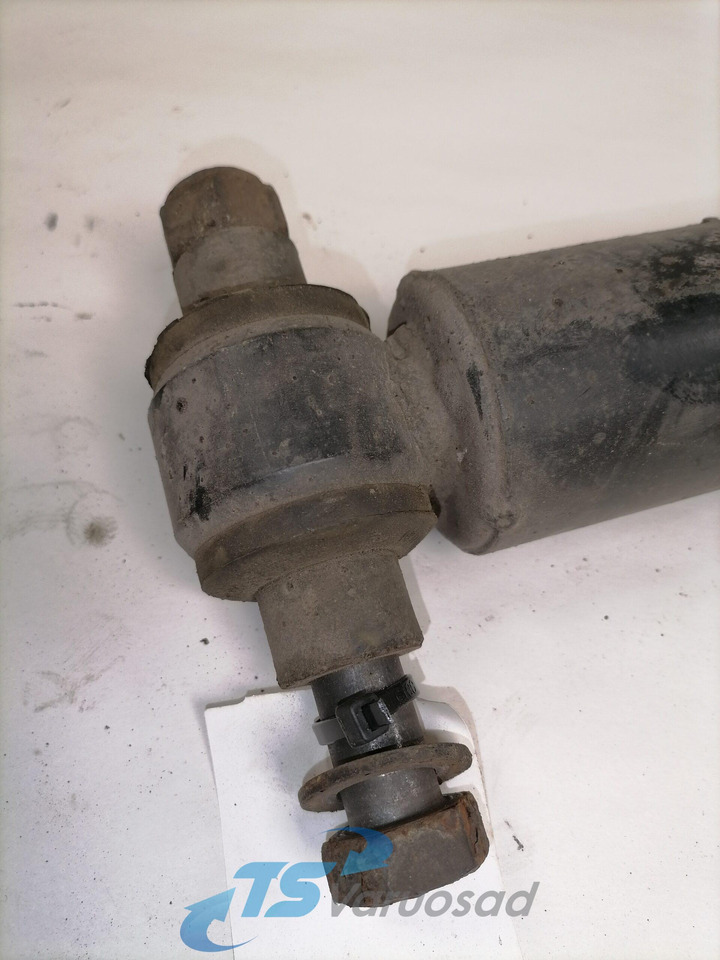 MAN Rear axel shock absorber 311480 - Amortizeri za Kamion: slika MAN Rear axel shock absorber 311480 - Amortizeri za Kamion MAN Rear axel shock absorber 311480 - Amortizeri za Kamion: slika MAN Rear axel shock absorber 311480 - Amortizeri za Kamion