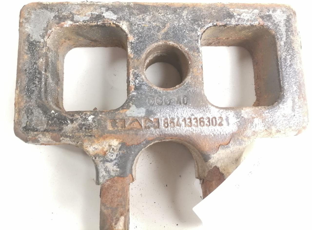 MAN Shock absorber mounting 85413363021 - Ovjes za Kamion: slika MAN Shock absorber mounting 85413363021 - Ovjes za Kamion MAN Shock absorber mounting 85413363021 - Ovjes za Kamion: slika MAN Shock absorber mounting 85413363021 - Ovjes za Kamion