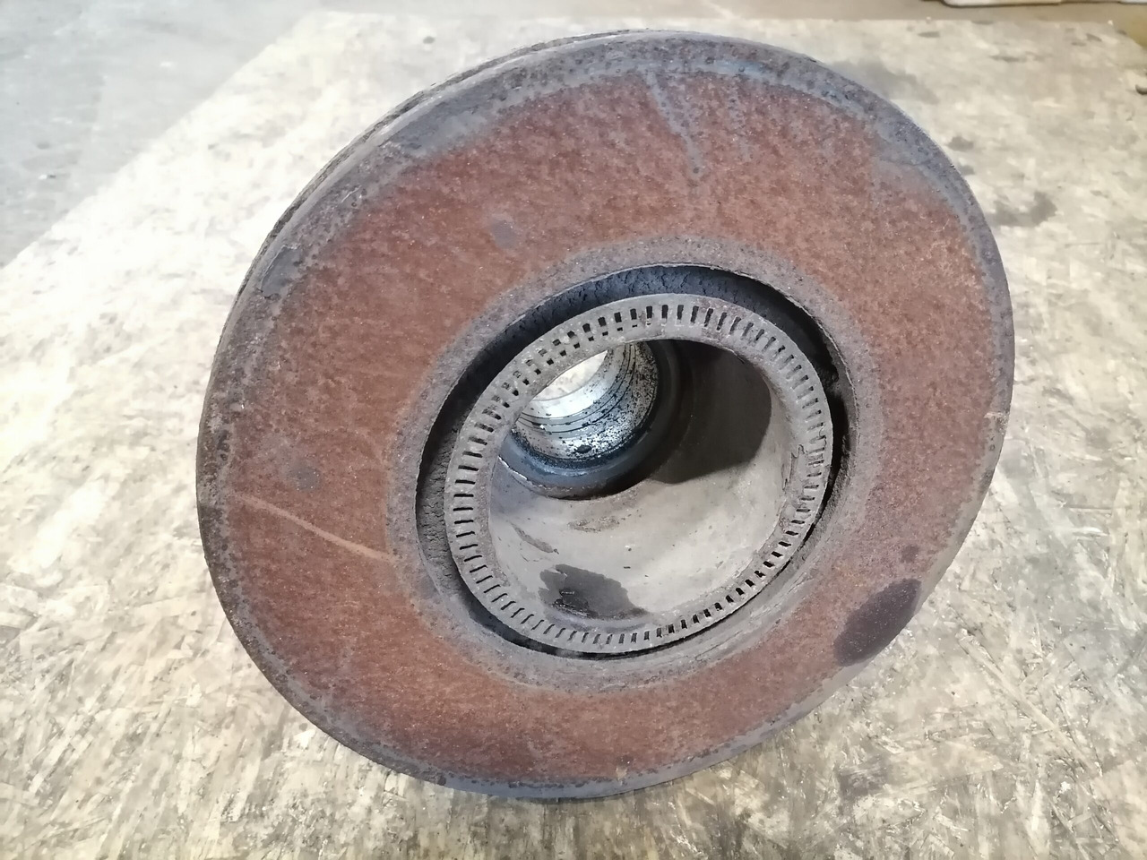 MB Atego truck with wheel hub A9703560301 - Univerzalni dio za Kamion: slika MB Atego truck with wheel hub A9703560301 - Univerzalni dio za Kamion MB Atego truck with wheel hub A9703560301 - Univerzalni dio za Kamion: slika MB Atego truck with wheel hub A9703560301 - Univerzalni dio za Kamion
