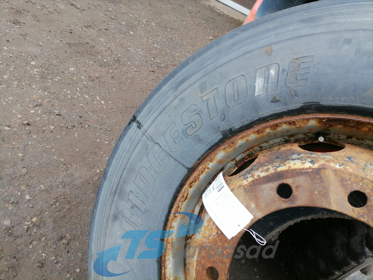 Mercedes-Benz Bridgestone R249 295/80R22,5 29580R225 - Gume i felge za Kamion: slika Mercedes-Benz Bridgestone R249 295/80R22,5 29580R225 - Gume i felge za Kamion Mercedes-Benz Bridgestone R249 295/80R22,5 29580R225 - Gume i felge za Kamion: slika Mercedes-Benz Bridgestone R249 295/80R22,5 29580R225 - Gume i felge za Kamion