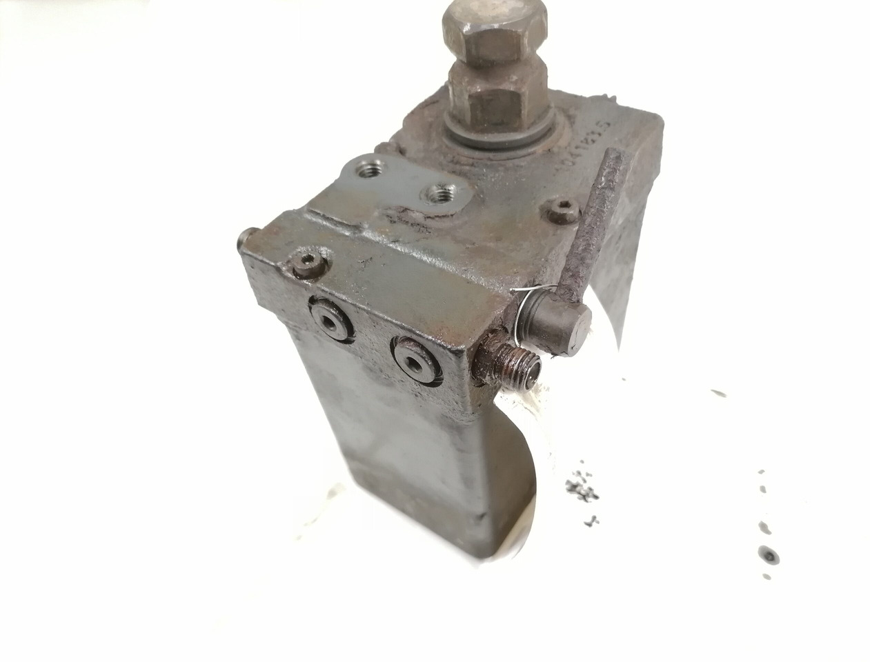 Mercedes-Benz Cab tilting pump A9605530001 - Ovjes kabine za Kamion: slika Mercedes-Benz Cab tilting pump A9605530001 - Ovjes kabine za Kamion Mercedes-Benz Cab tilting pump A9605530001 - Ovjes kabine za Kamion: slika Mercedes-Benz Cab tilting pump A9605530001 - Ovjes kabine za Kamion