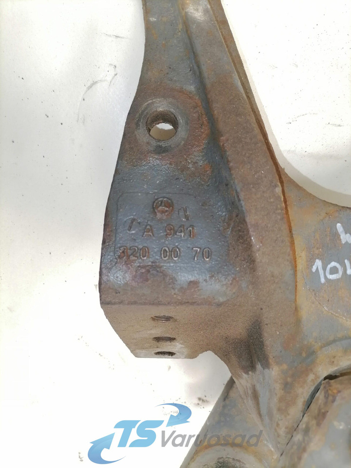 Mercedes-Benz Leaf spring bracket A9413200070 - Ovjes za Kamion: slika Mercedes-Benz Leaf spring bracket A9413200070 - Ovjes za Kamion Mercedes-Benz Leaf spring bracket A9413200070 - Ovjes za Kamion: slika Mercedes-Benz Leaf spring bracket A9413200070 - Ovjes za Kamion