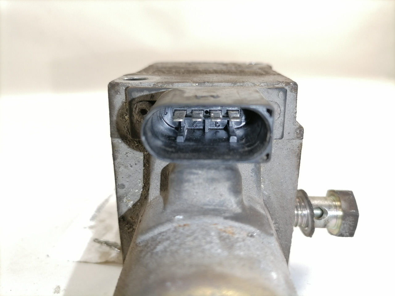Mercedes-Benz Õhuregulaator A0001531559 - Turbo za Kamion: slika Mercedes-Benz Õhuregulaator A0001531559 - Turbo za Kamion Mercedes-Benz Õhuregulaator A0001531559 - Turbo za Kamion: slika Mercedes-Benz Õhuregulaator A0001531559 - Turbo za Kamion