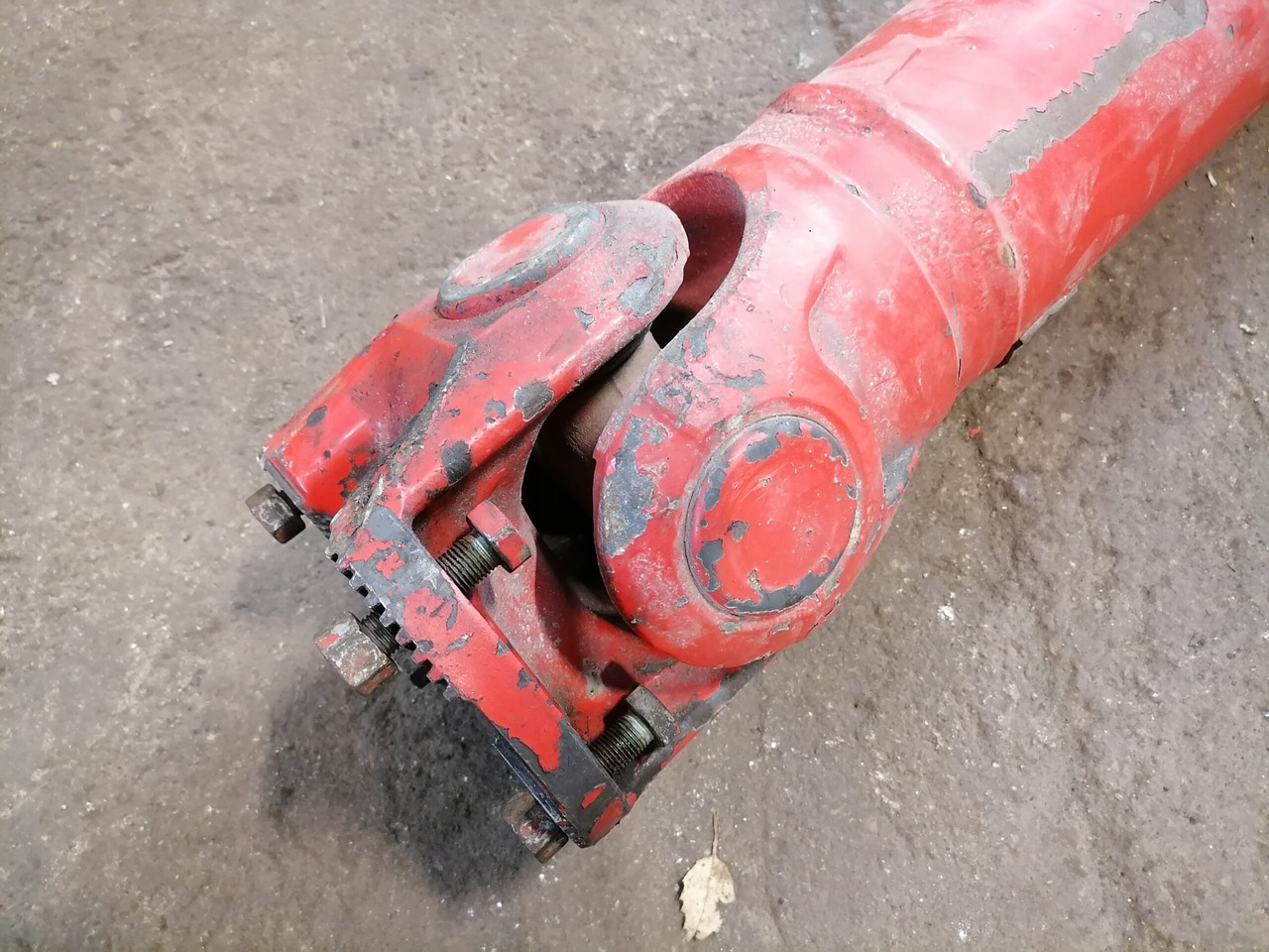 Mercedes-Benz Propeller shaft A6594102202 - Kardansko vratilo za Kamion: slika Mercedes-Benz Propeller shaft A6594102202 - Kardansko vratilo za Kamion Mercedes-Benz Propeller shaft A6594102202 - Kardansko vratilo za Kamion: slika Mercedes-Benz Propeller shaft A6594102202 - Kardansko vratilo za Kamion