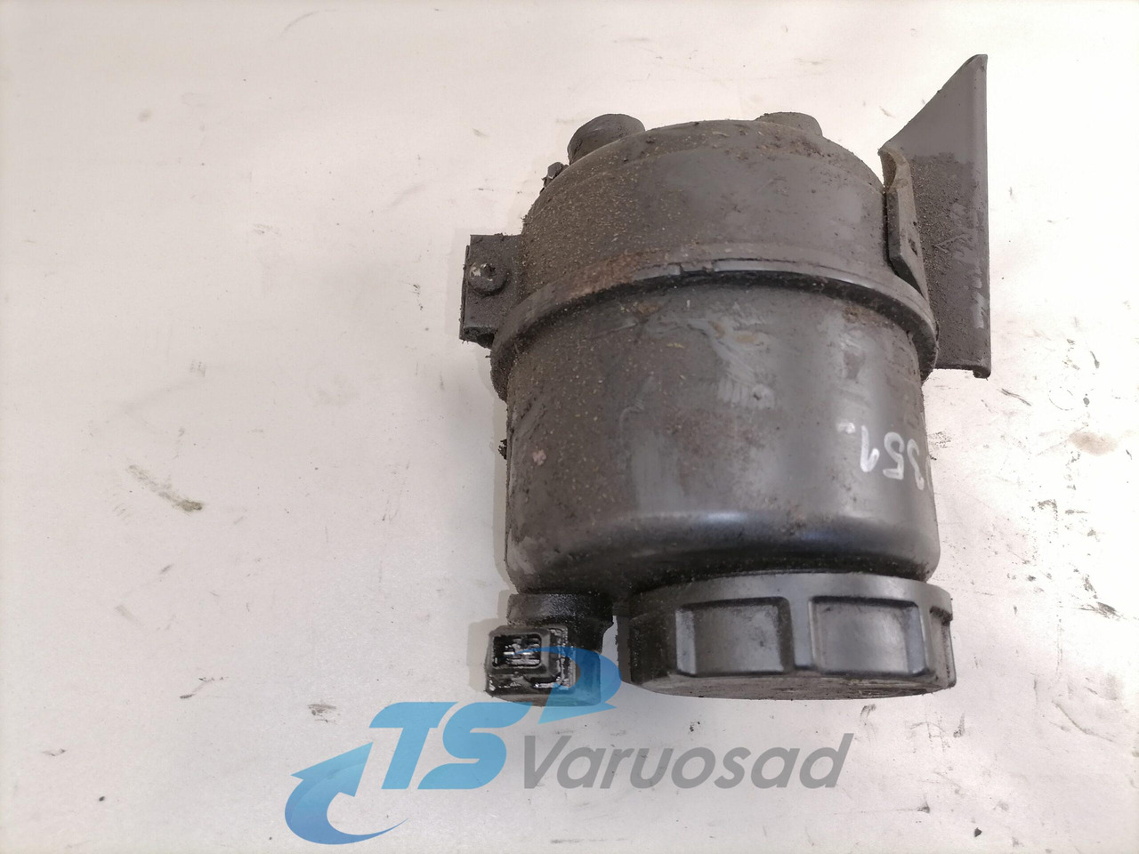 Mercedes-Benz Roolisüsteemi õlimahuti A0004668502 - Servo crijevo za Kamion: slika Mercedes-Benz Roolisüsteemi õlimahuti A0004668502 - Servo crijevo za Kamion Mercedes-Benz Roolisüsteemi õlimahuti A0004668502 - Servo crijevo za Kamion: slika Mercedes-Benz Roolisüsteemi õlimahuti A0004668502 - Servo crijevo za Kamion