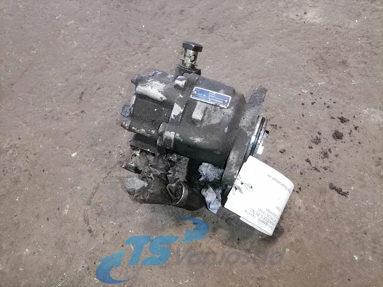 Mercedes-Benz Steering hydraulic pump 01250400A - Servo pumpa upravljačkog mehanizma za Kamion: slika Mercedes-Benz Steering hydraulic pump 01250400A - Servo pumpa upravljačkog mehanizma za Kamion Mercedes-Benz Steering hydraulic pump 01250400A - Servo pumpa upravljačkog mehanizma za Kamion: slika Mercedes-Benz Steering hydraulic pump 01250400A - Servo pumpa upravljačkog mehanizma za Kamion
