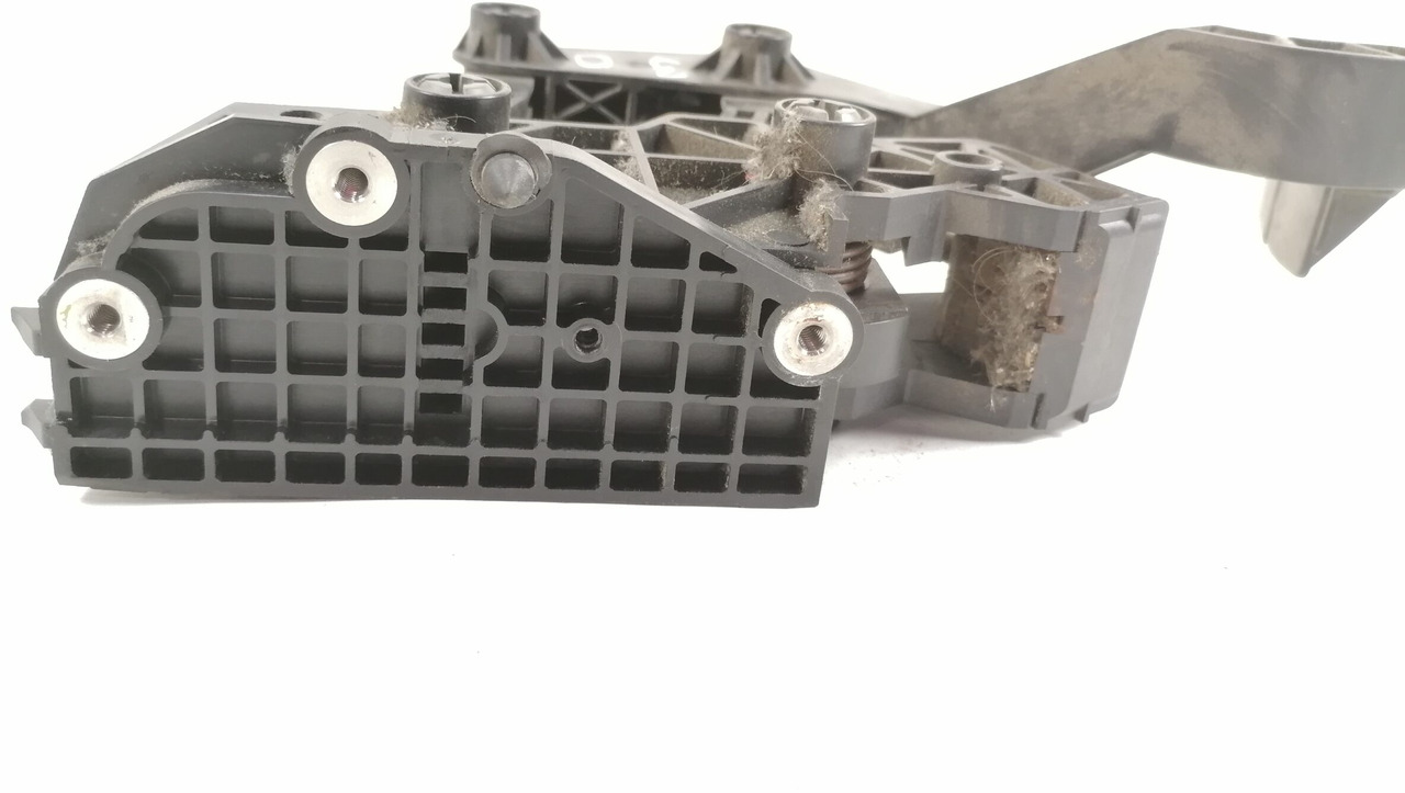 Scania Accelerator pedal 2007508 - Sustav goriva za Kamion: slika Scania Accelerator pedal 2007508 - Sustav goriva za Kamion Scania Accelerator pedal 2007508 - Sustav goriva za Kamion: slika Scania Accelerator pedal 2007508 - Sustav goriva za Kamion