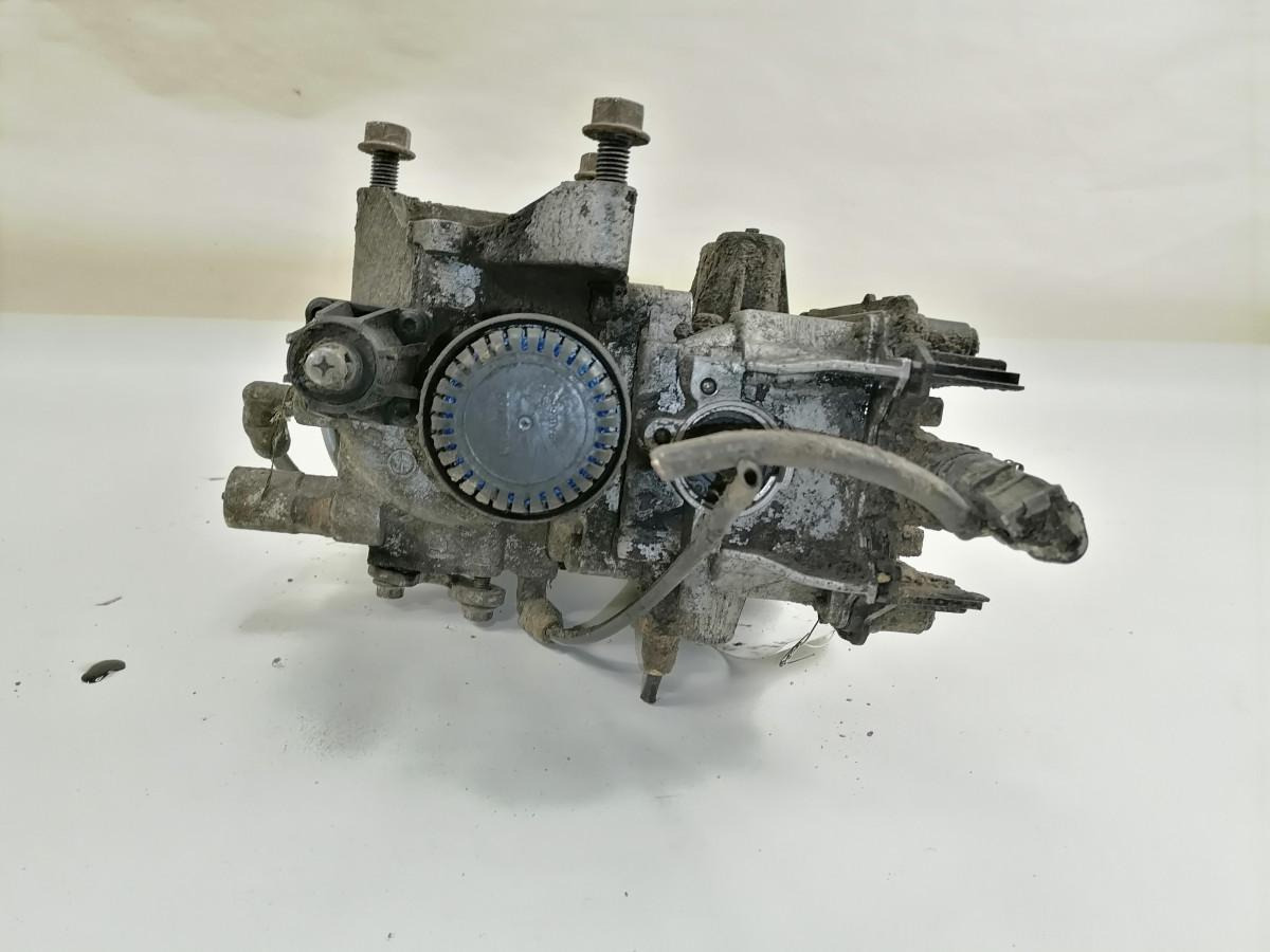 Scania Air dryer 2308777 - Kočioni ventil za Kamion: slika Scania Air dryer 2308777 - Kočioni ventil za Kamion Scania Air dryer 2308777 - Kočioni ventil za Kamion: slika Scania Air dryer 2308777 - Kočioni ventil za Kamion