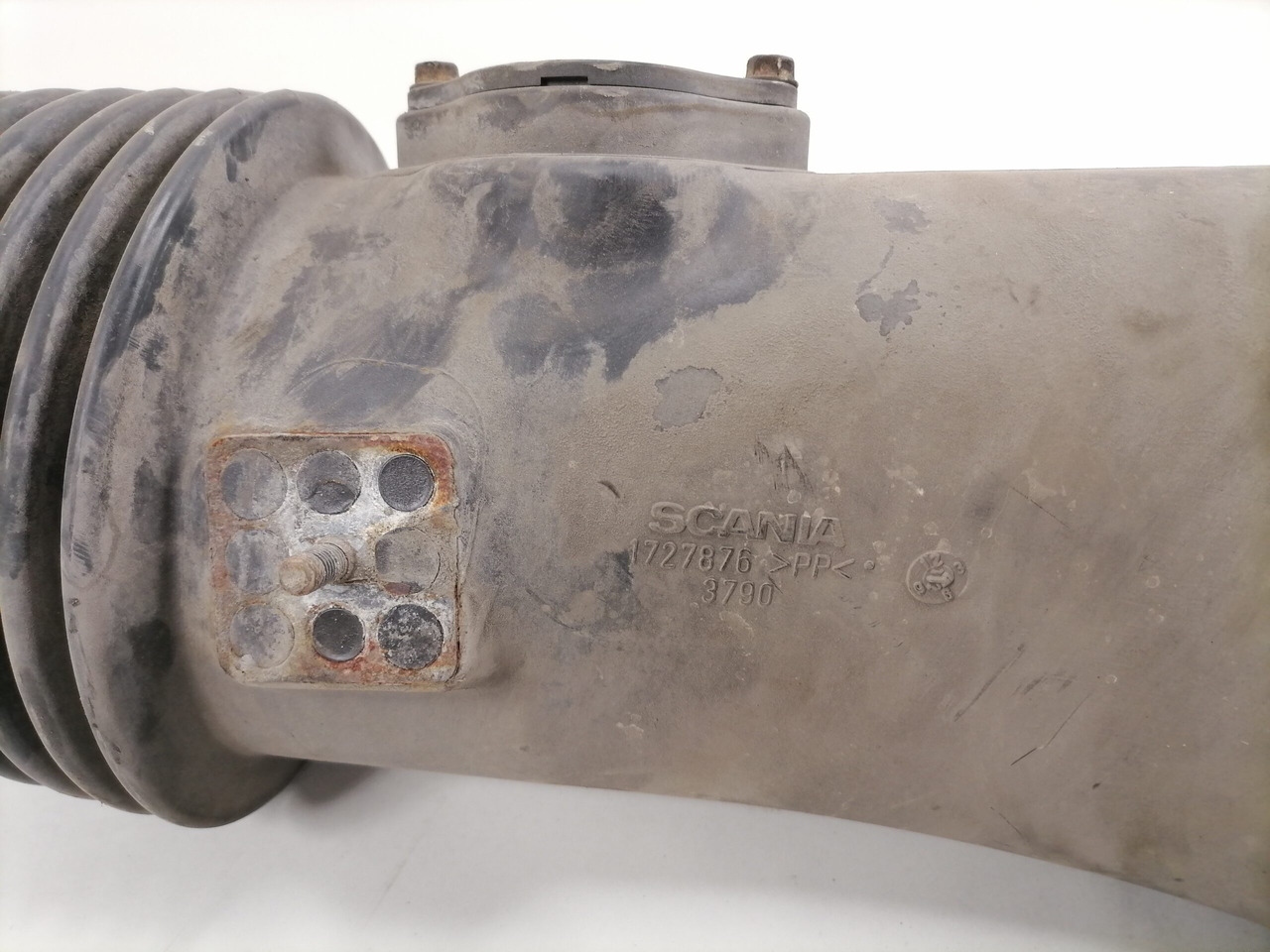 Sustav usisa za Kamion Scania Air intake 1727876: slika Sustav usisa za Kamion Scania Air intake 1727876 Sustav usisa za Kamion Scania Air intake 1727876: slika Sustav usisa za Kamion Scania Air intake 1727876