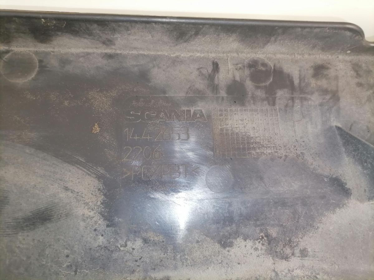 Scania Astmelaua plastik kate, ülemine vasak 1442653 - Prag za Kamion: slika Scania Astmelaua plastik kate, ülemine vasak 1442653 - Prag za Kamion Scania Astmelaua plastik kate, ülemine vasak 1442653 - Prag za Kamion: slika Scania Astmelaua plastik kate, ülemine vasak 1442653 - Prag za Kamion