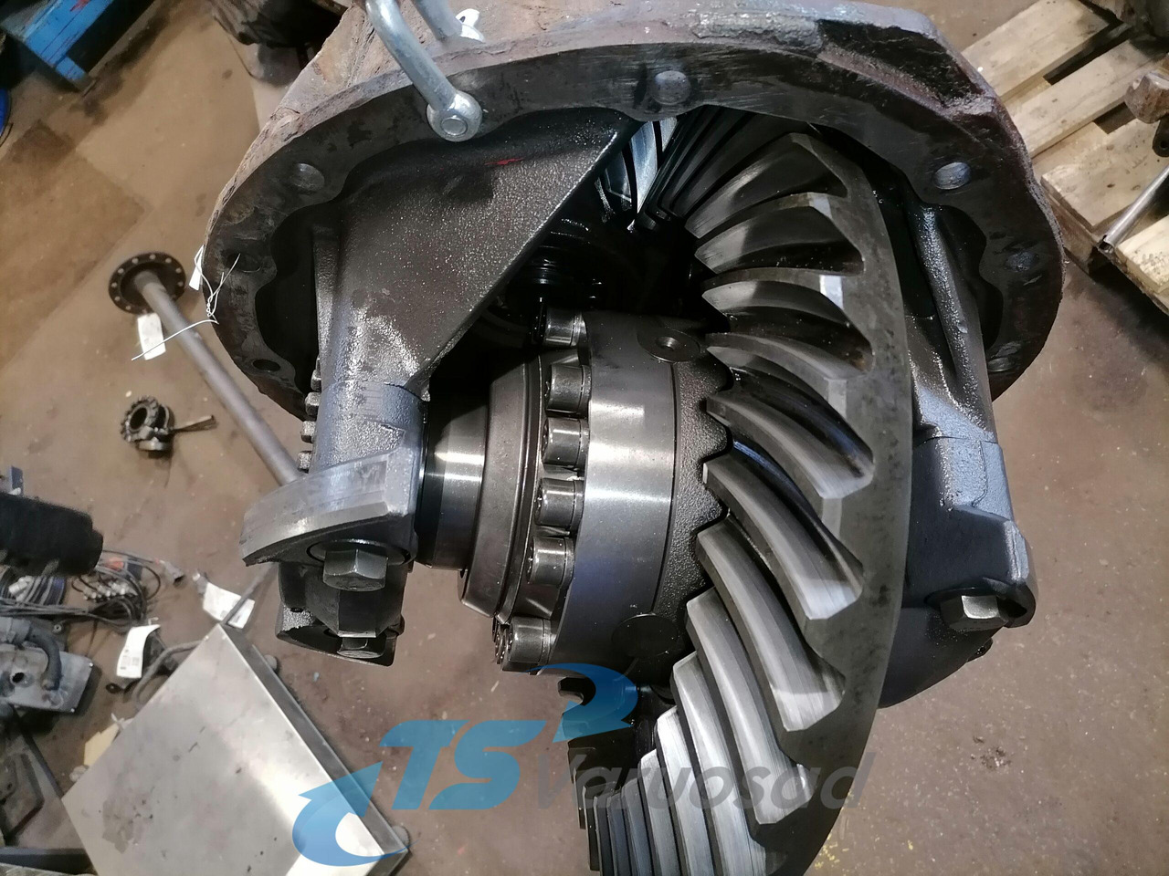 Scania Axel gear - Reduktor pogona za Kamion: slika Scania Axel gear - Reduktor pogona za Kamion Scania Axel gear - Reduktor pogona za Kamion: slika Scania Axel gear - Reduktor pogona za Kamion